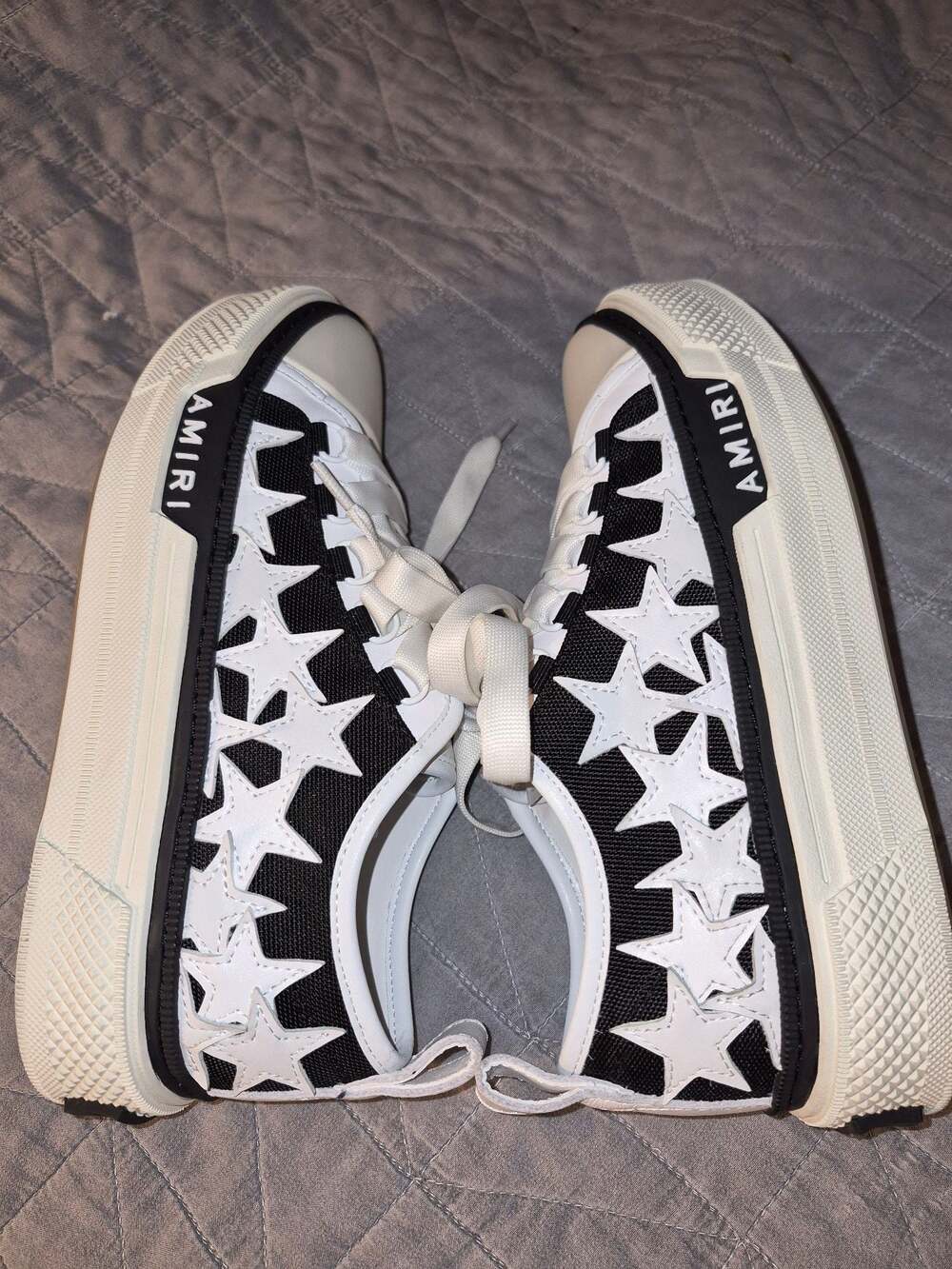 Amiri Skel Top Stars Court Low-Top Sneakers in Black and White - Picture 4 of 6